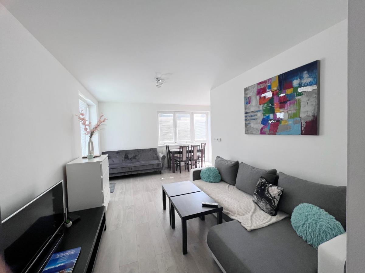 City Center Apartment With Nice Balcony Žilina Exterior foto
